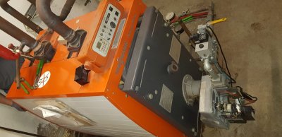 Schrottabholung Wuppertal bietet auch Autoverschrottung und Demontage, Schrotthandel-Entrümpelungsdienst,...