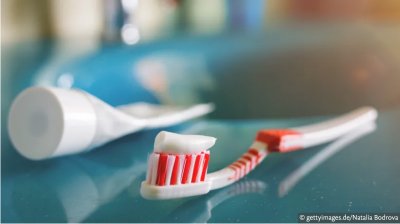 Fluorid  Spurenelement oder Gift?