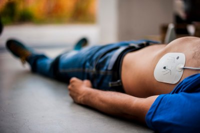 Defibrillator - brandschutz-zentrale.de